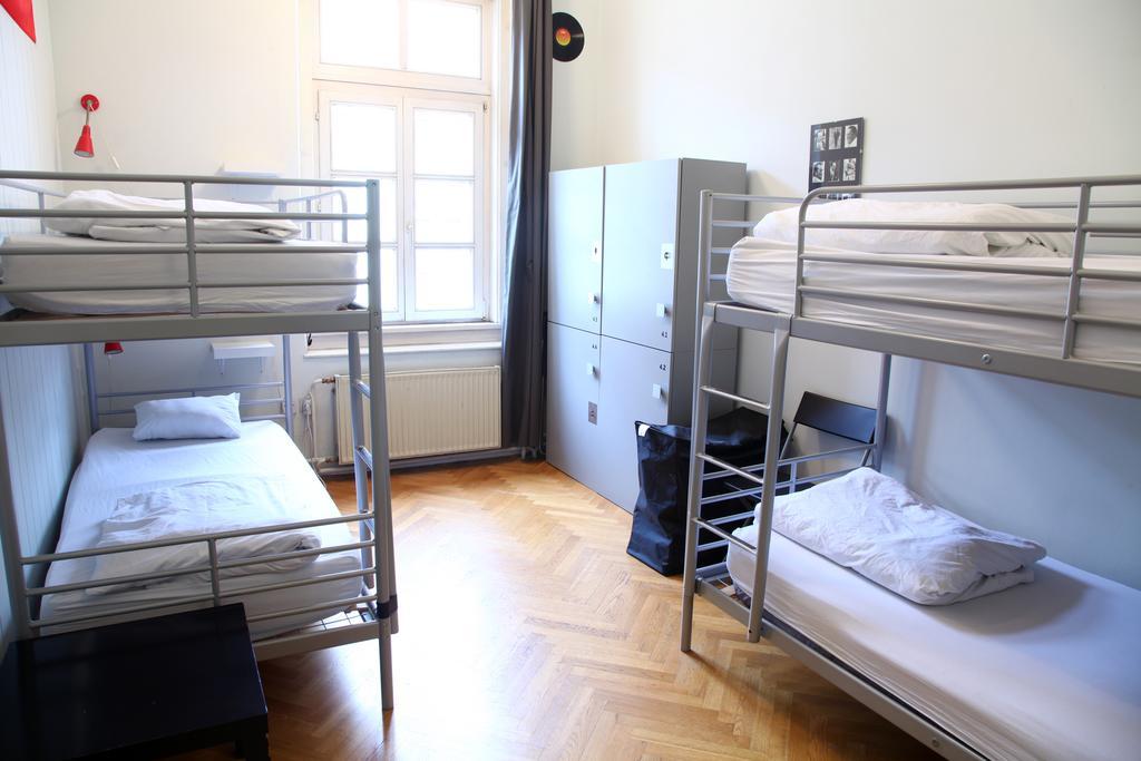 Hostel Zeppelin Liubliana Habitación foto