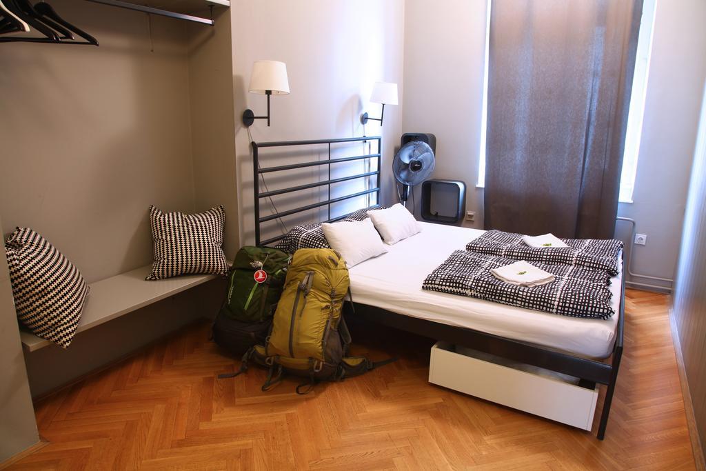 Hostel Zeppelin Liubliana Habitación foto