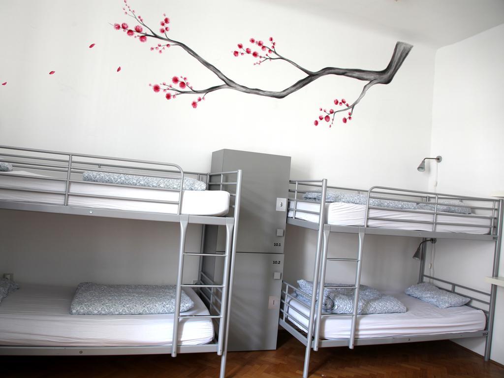 Hostel Zeppelin Liubliana Habitación foto